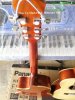 Khoa-dan-guitar-acoustic-go-hong-dao-la-khoa-inox.jpg