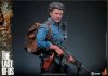 Last-of-Us-Joel-Hot-Toys-5~2.jpg